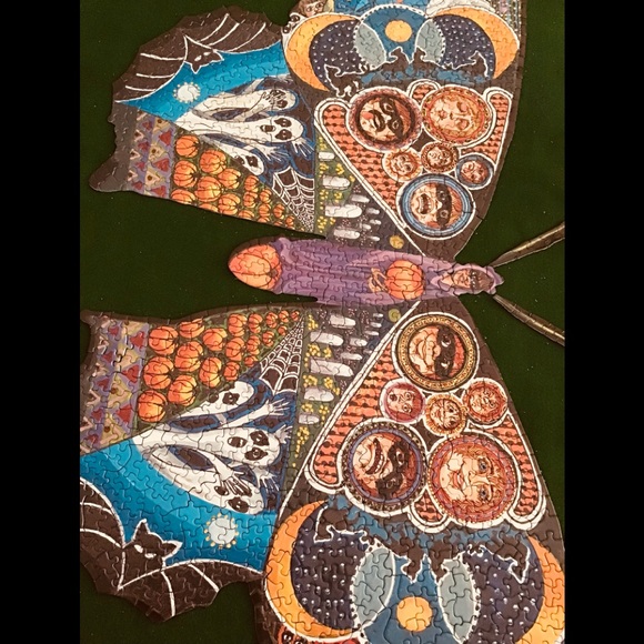 Puzzle - Picture 2 of 5